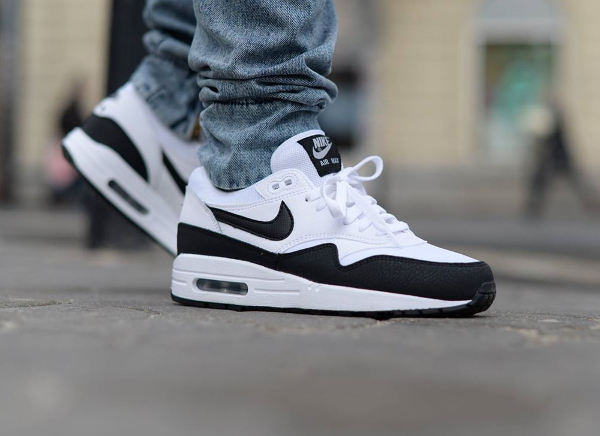 air max 1 noir et blanc air max 1 noir et blanc